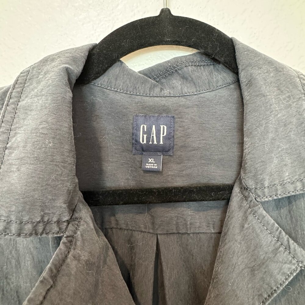 Gap Black Grey V Neck Collared Lightweight Utilit… - image 4